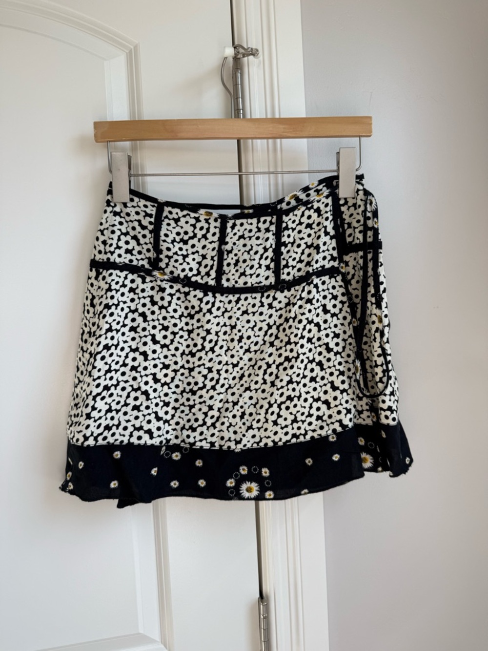 Urban Outfitters Black & White Daisy Mini Wrap Skirt